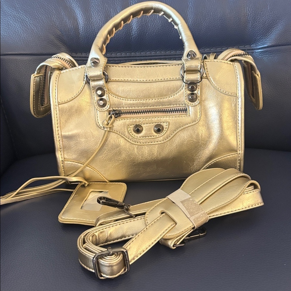 Gold Designer Vegan Durable Handbag - Picture 6 of 6